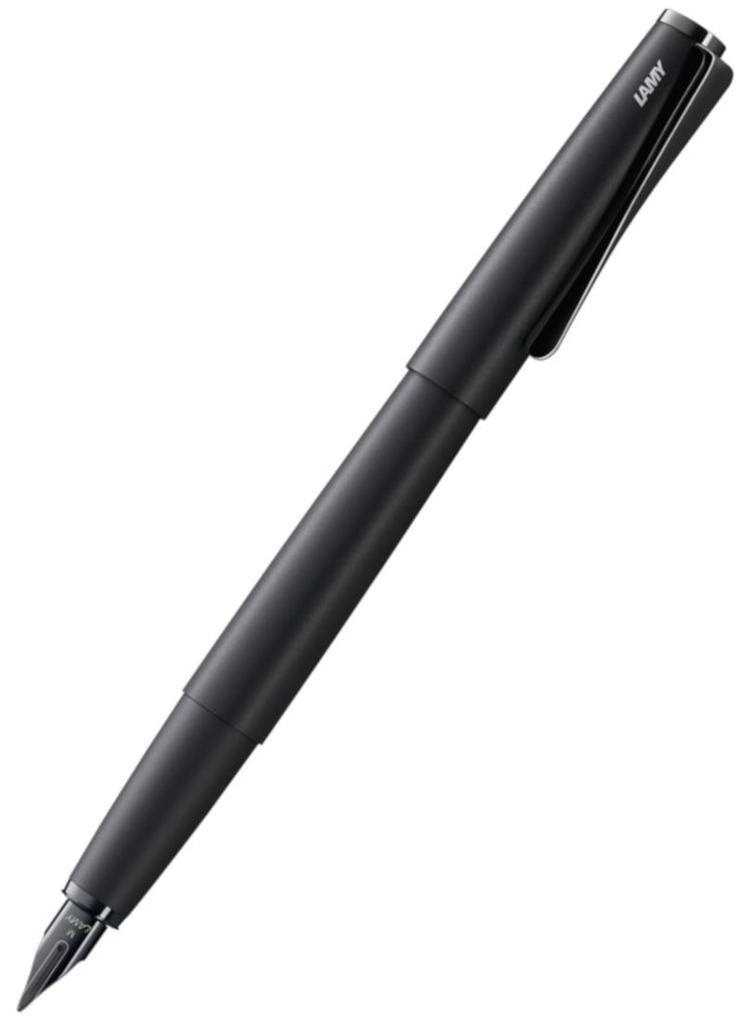 Pluma studio lx all black m
