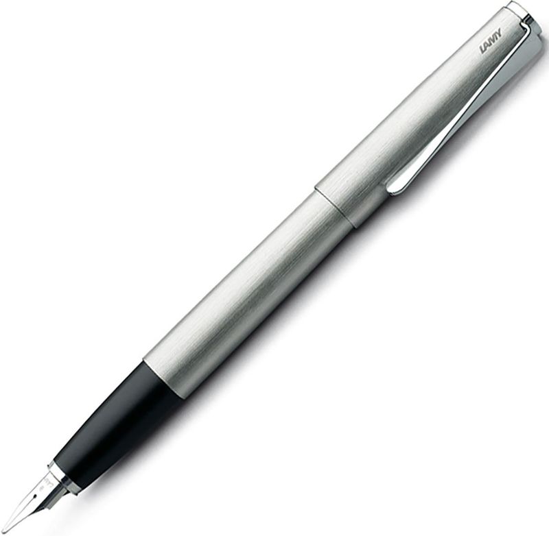 Pluma studio brushed m