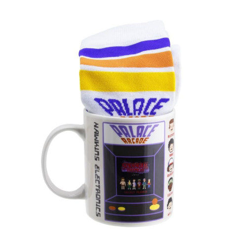 Set de taza y calcetines stranger things paladone redstring PP9884ST